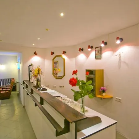 Проживание в семье Dom Sonia Нехоже